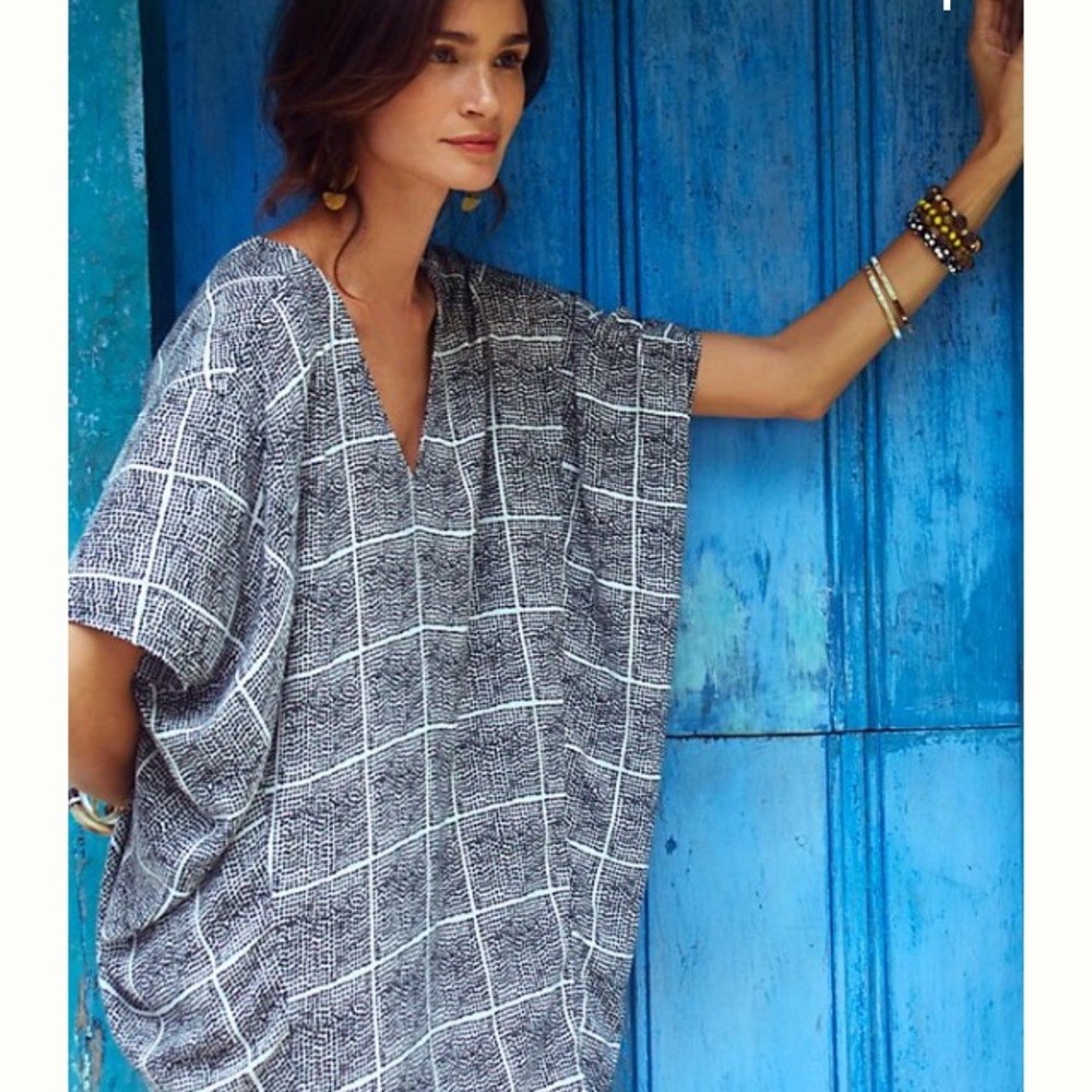 Paned Cocoon dress